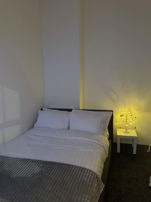 Room 2 • Double Bed In London King'S Cross Exterior foto